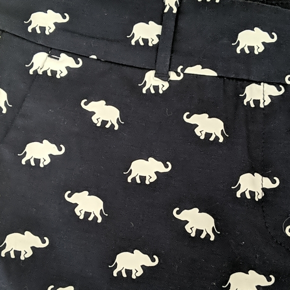 Ann Taylor navy elephant print shorts - Picture 2 of 6